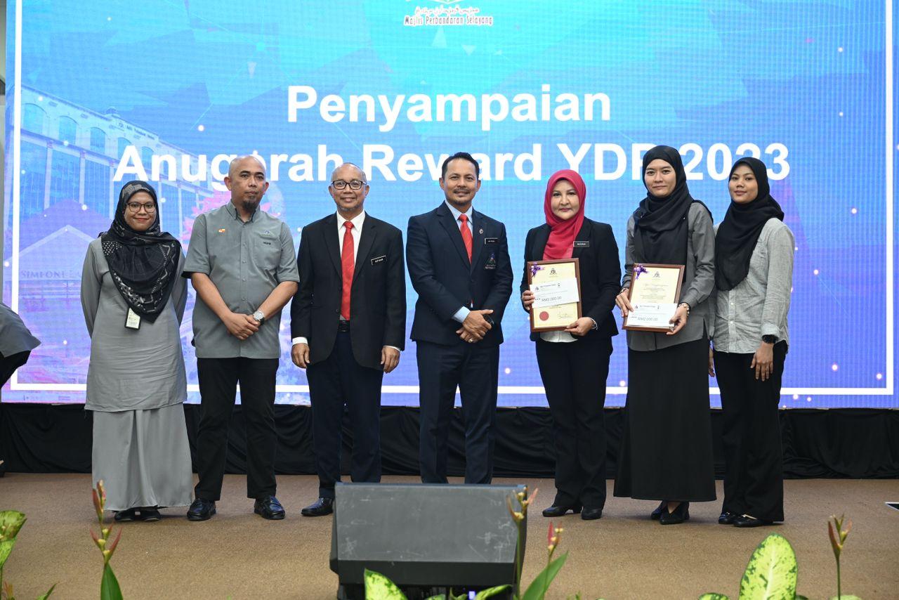 PERHIMPUNAN BULANAN MEI 2024