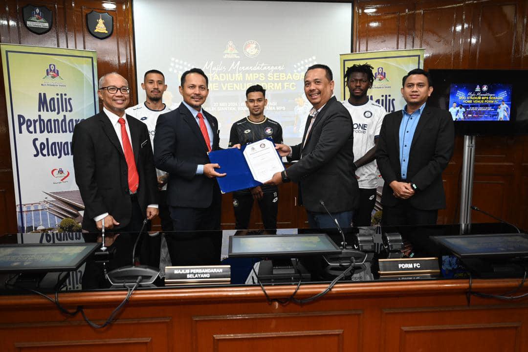 MAJLIS MENANDATANGANI MOU STADIUM MPS