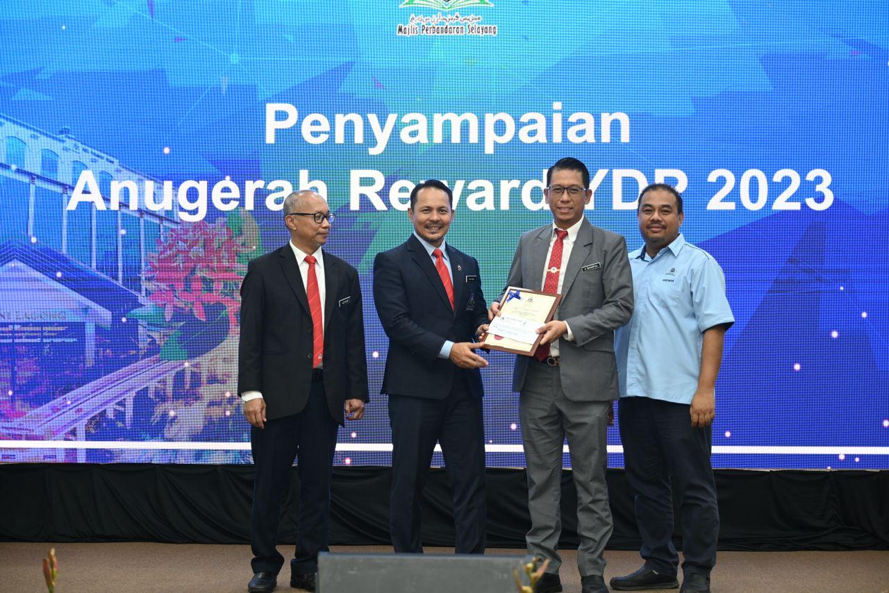 PERHIMPUNAN BULANAN MEI 2024