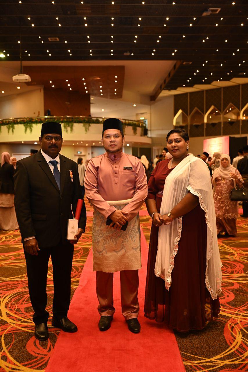 ISTIADAT PENGURNIAAN PINGAT-PINGAT NEGERI SELANGOR