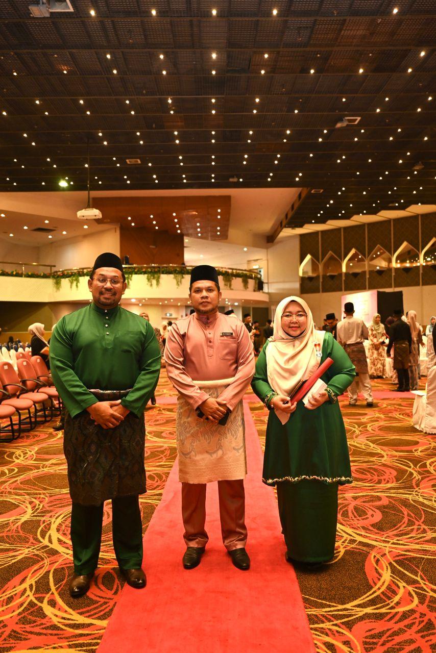 ISTIADAT PENGURNIAAN PINGAT-PINGAT NEGERI SELANGOR