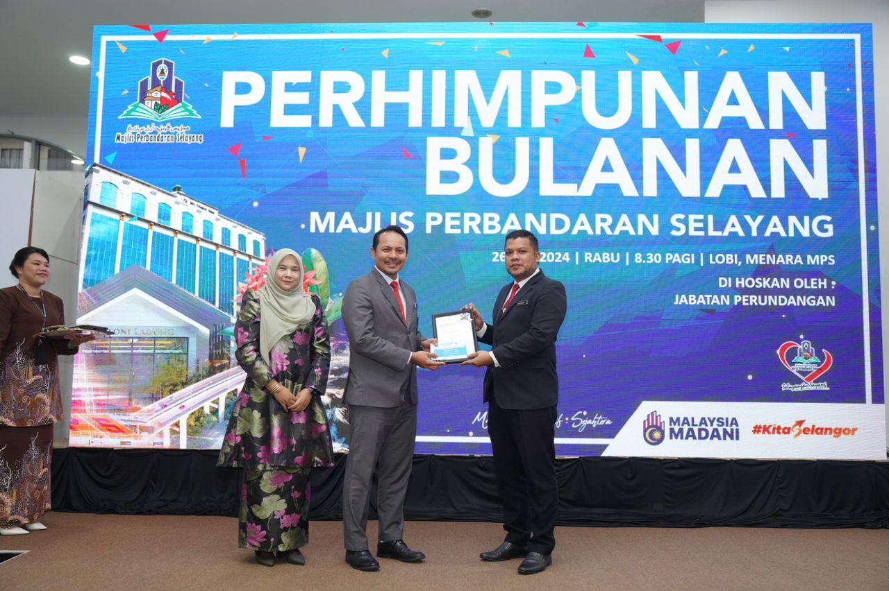 PERHIMPUNAN BULAN JUN 2024