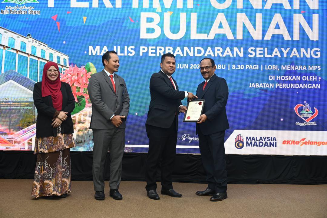 PERHIMPUNAN BULAN JUN 2024