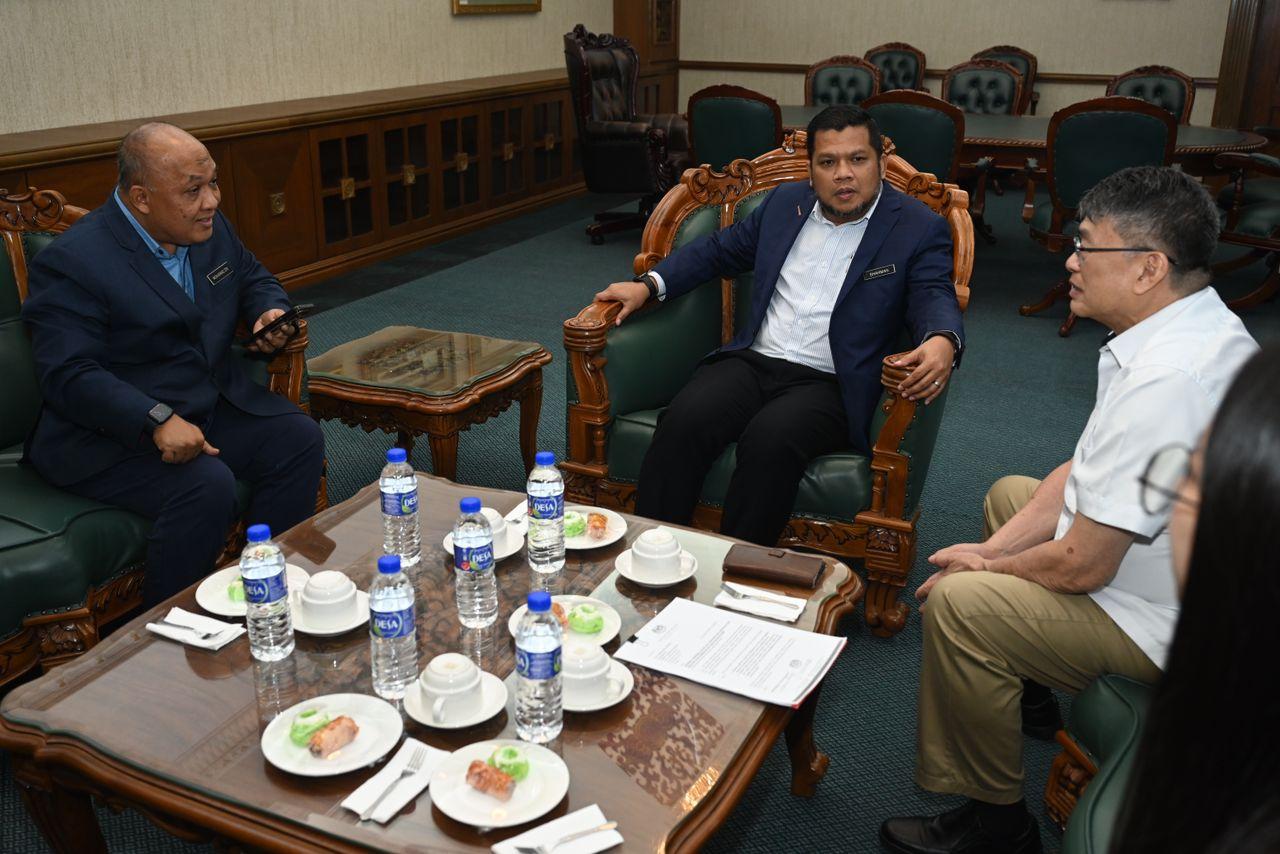 KUNJUNGAN HORMAT YB TUAN WILLIAM LEONG JEE KEEN
