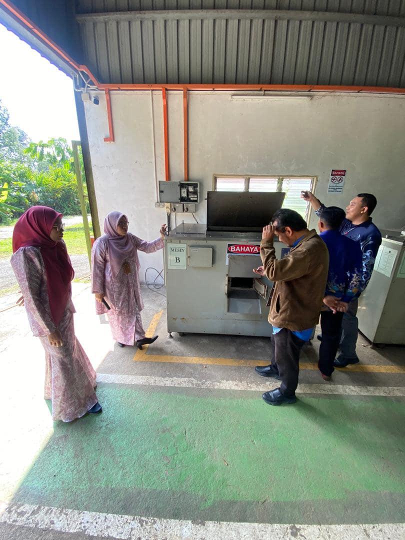 LAWATAN TAPAK KE PUSAT BIOMASS BERSEPADU MBSJ