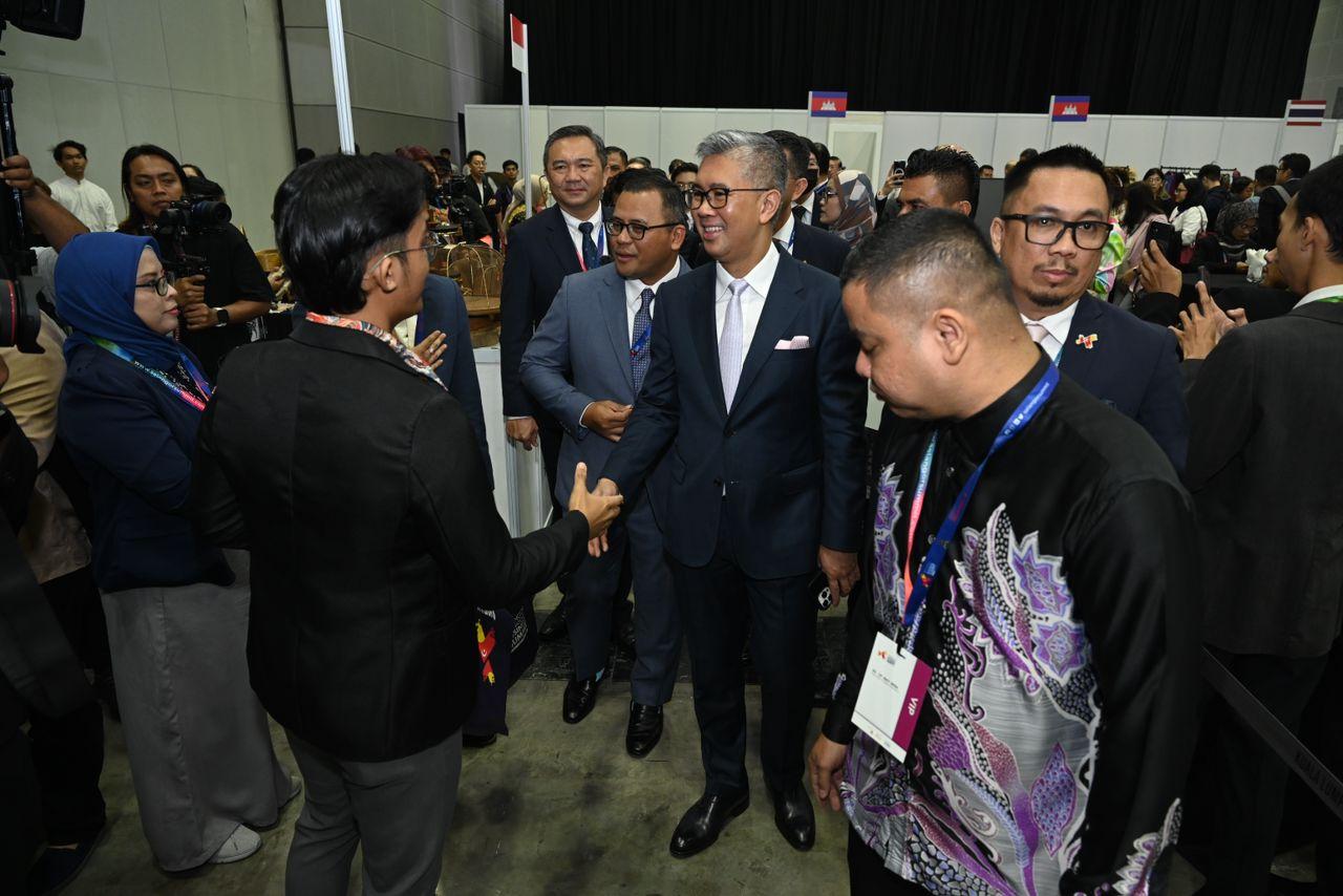SELANGOR ASEAN BUSINESS CONFERENCE (SABC) 2024 DAN SELANGOR INVESTMENT & INDUSTRIAL PARK EXPO (SPARK)