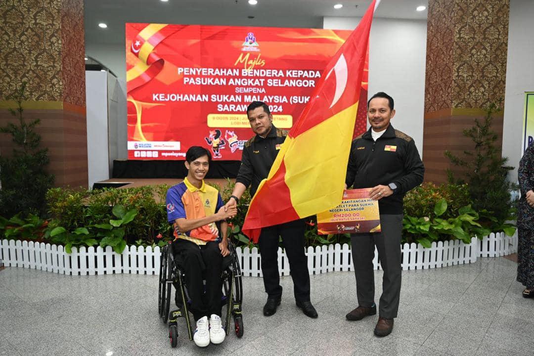 PENYERAHAN BENDERA BAGI KEJOHANAN SUKAN MALAYSIA (SUKMA) 2024 KE-21