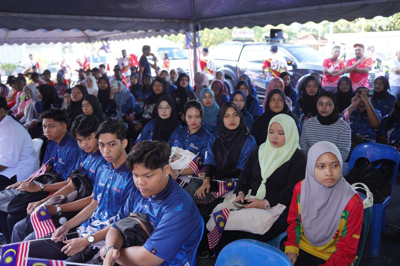 PROGRAM KEMBARA MERDEKA JALUR GEMILANG 2024 PERINGKAT DAERAH GOMBAK