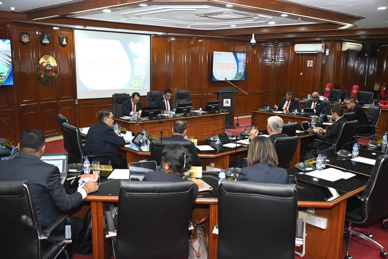 MESYUARAT MAJLIS BILANGAN 8 2024