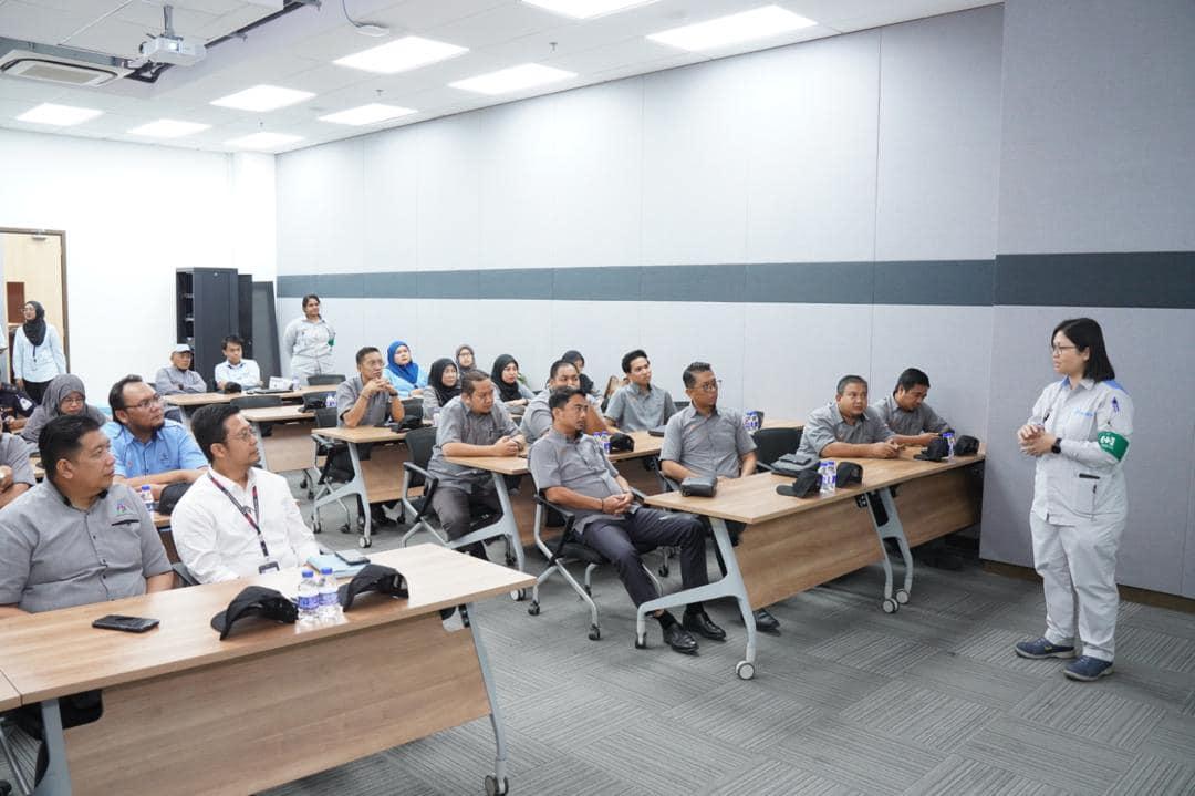 LAWATAN PENANDA ARAS KE DAIKIN MALAYSIA SDN BHD