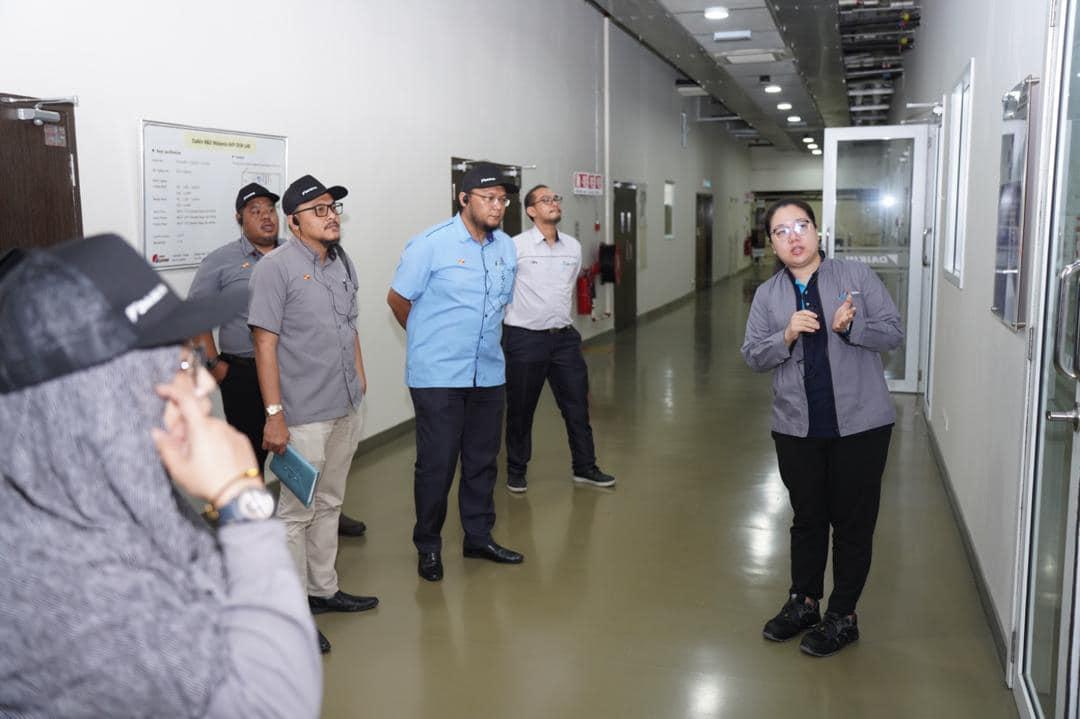 LAWATAN PENANDA ARAS KE DAIKIN MALAYSIA SDN BHD