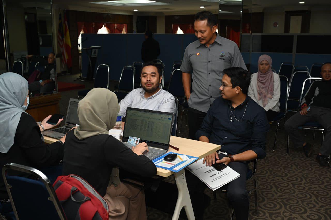 PROGRAM SUNTIKAN VAKSINASI HUMAN PAPILLOMAVIRUS (HPV)