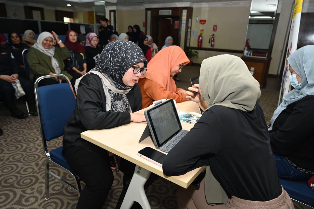 PROGRAM SUNTIKAN VAKSINASI HUMAN PAPILLOMAVIRUS (HPV)