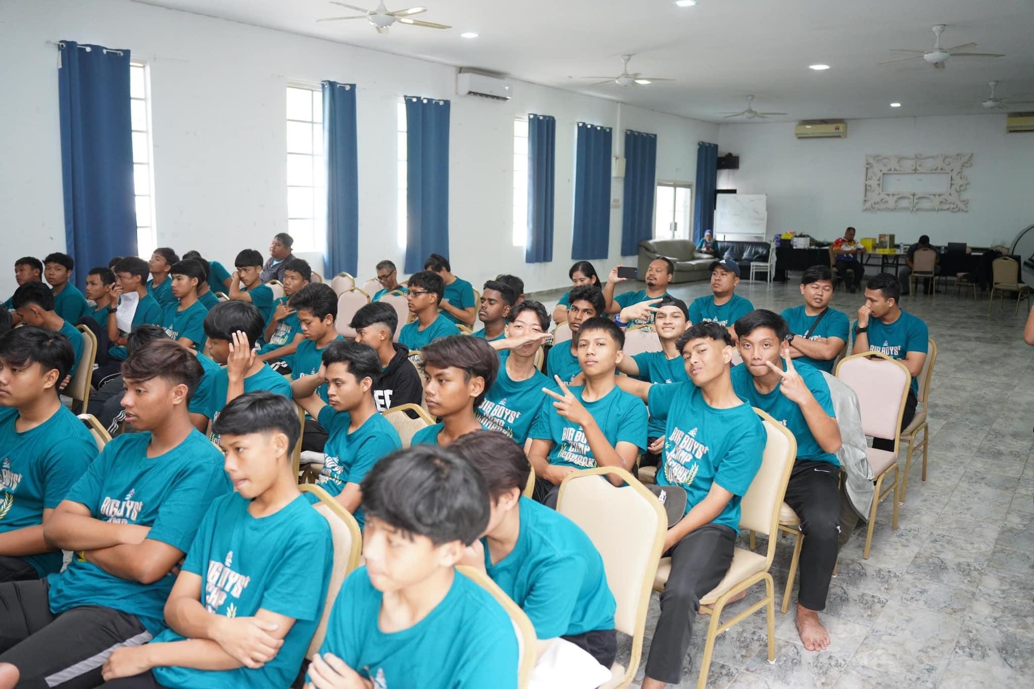 PROGRAM BIG BOY'S GOMBAK