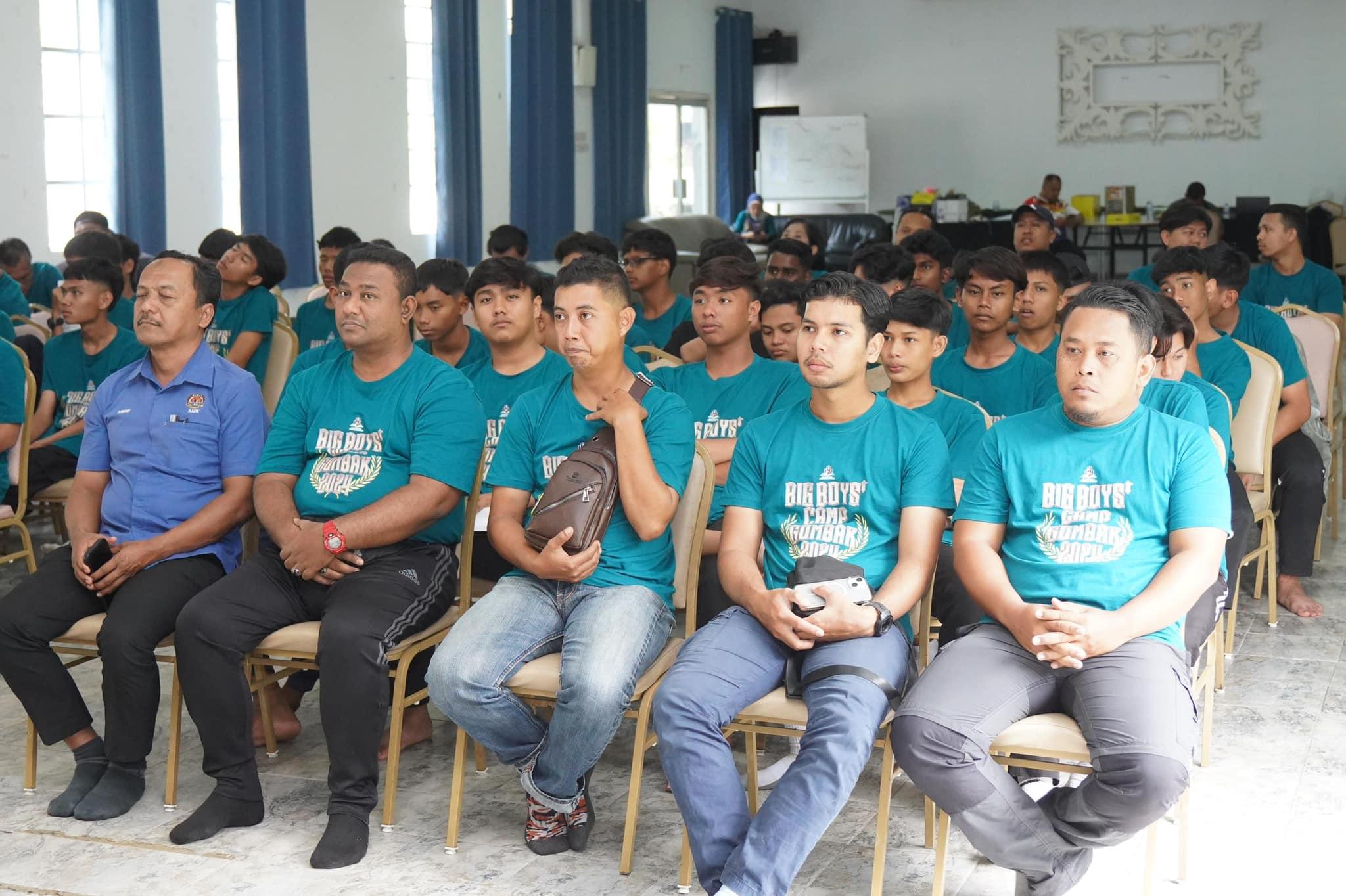PROGRAM BIG BOY'S GOMBAK