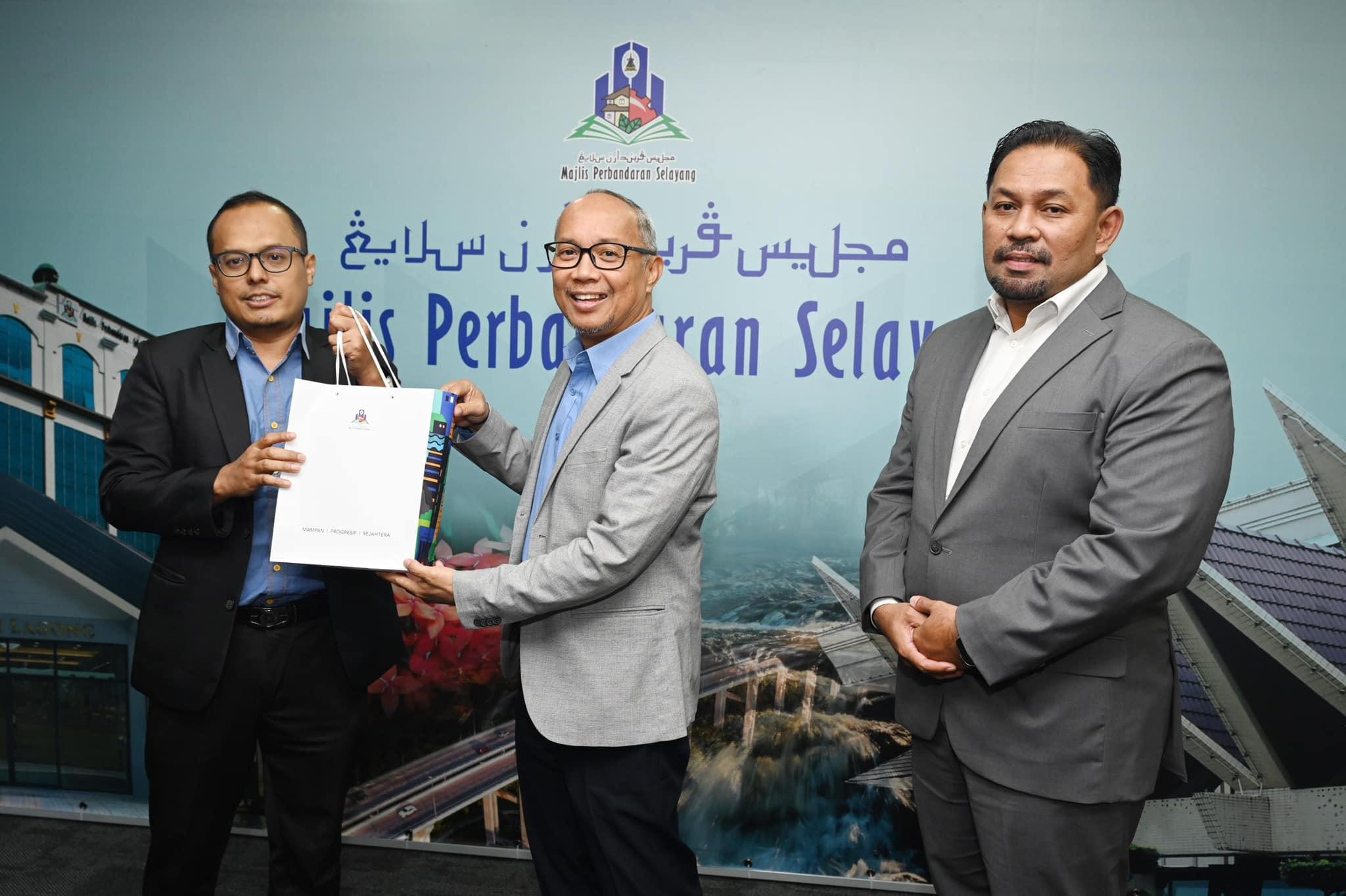 LAWATAN PENANDA ARAS MAJLIS BANDARAYA DIRAJA KLANG KE MAJLIS PERBANDARAN SELAYANG