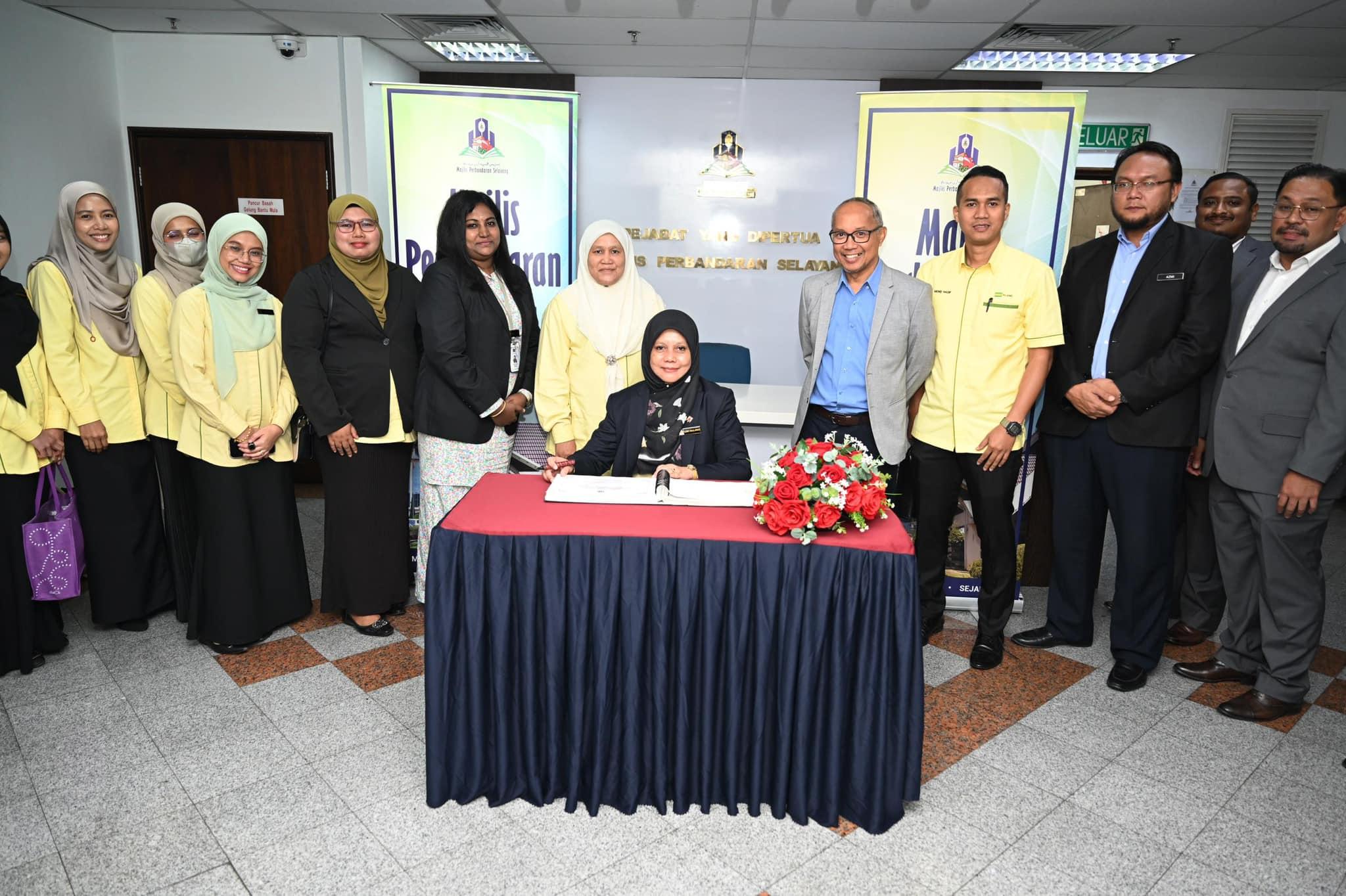 LAWATAN PENANDA ARAS MAJLIS BANDARAYA DIRAJA KLANG KE MAJLIS PERBANDARAN SELAYANG