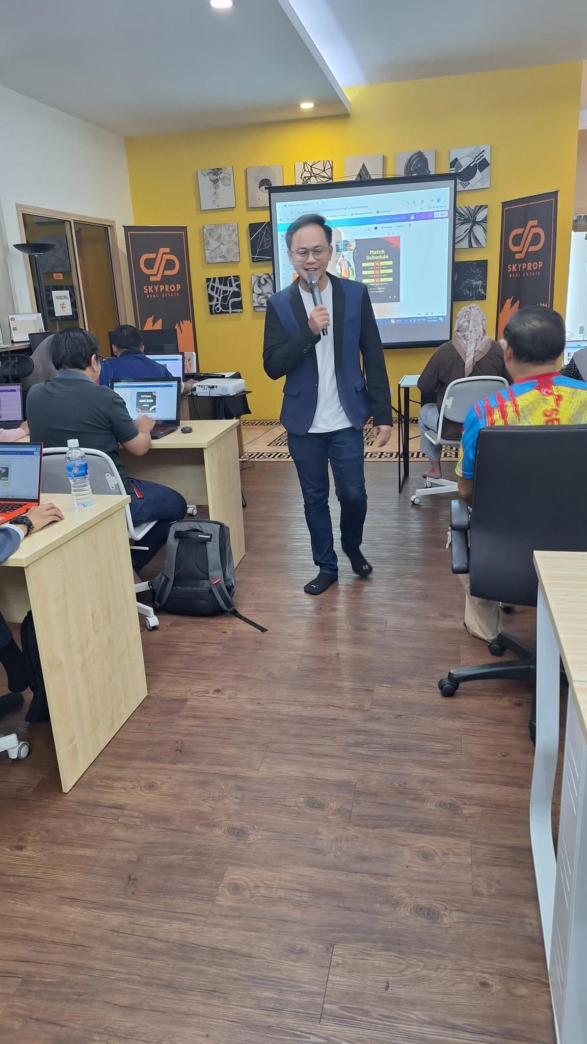 PROGRAM AHLI MAJLIS @ JKP ZON - PUAN RUHANAH
