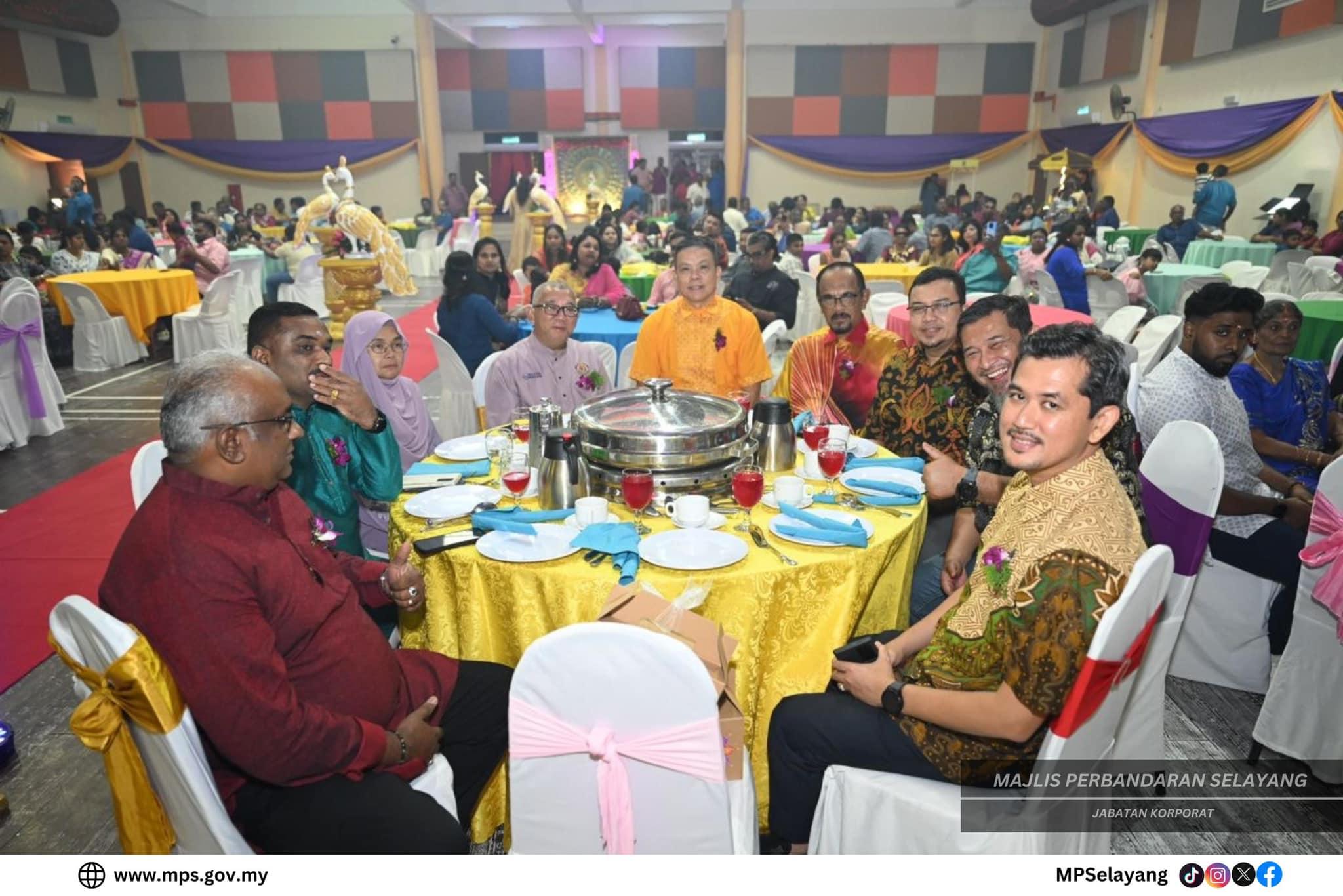  MAJLIS SINARAN DEEPAVALI