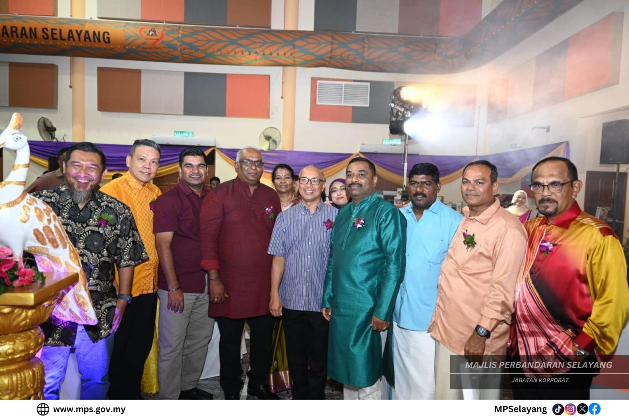  MAJLIS SINARAN DEEPAVALI