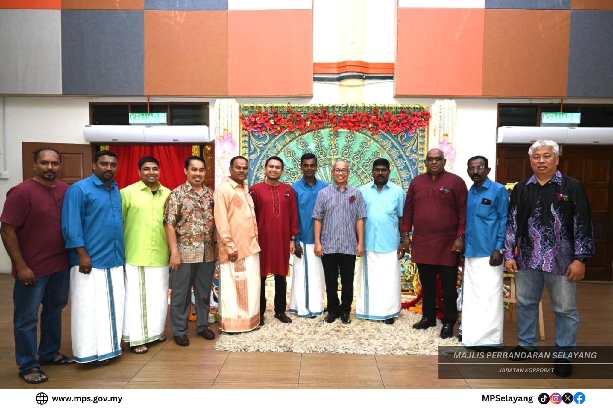  MAJLIS SINARAN DEEPAVALI