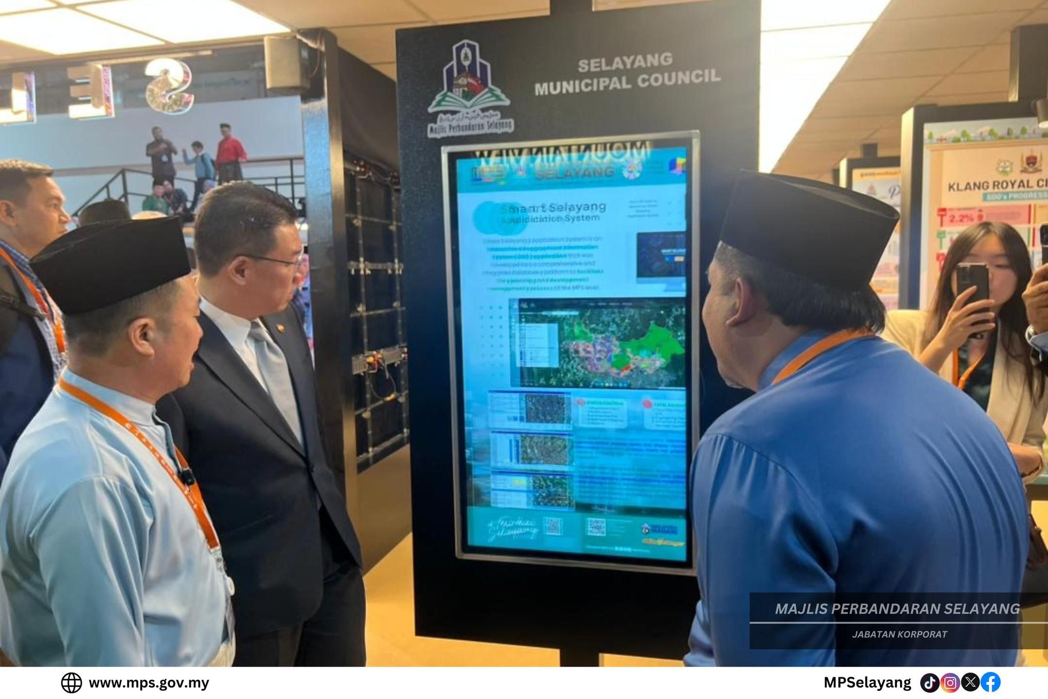 PERASMIAN MALAYSIAN PAVILION & OPENING CEREMONY WORLD URBAN FORUM (WUF)-12