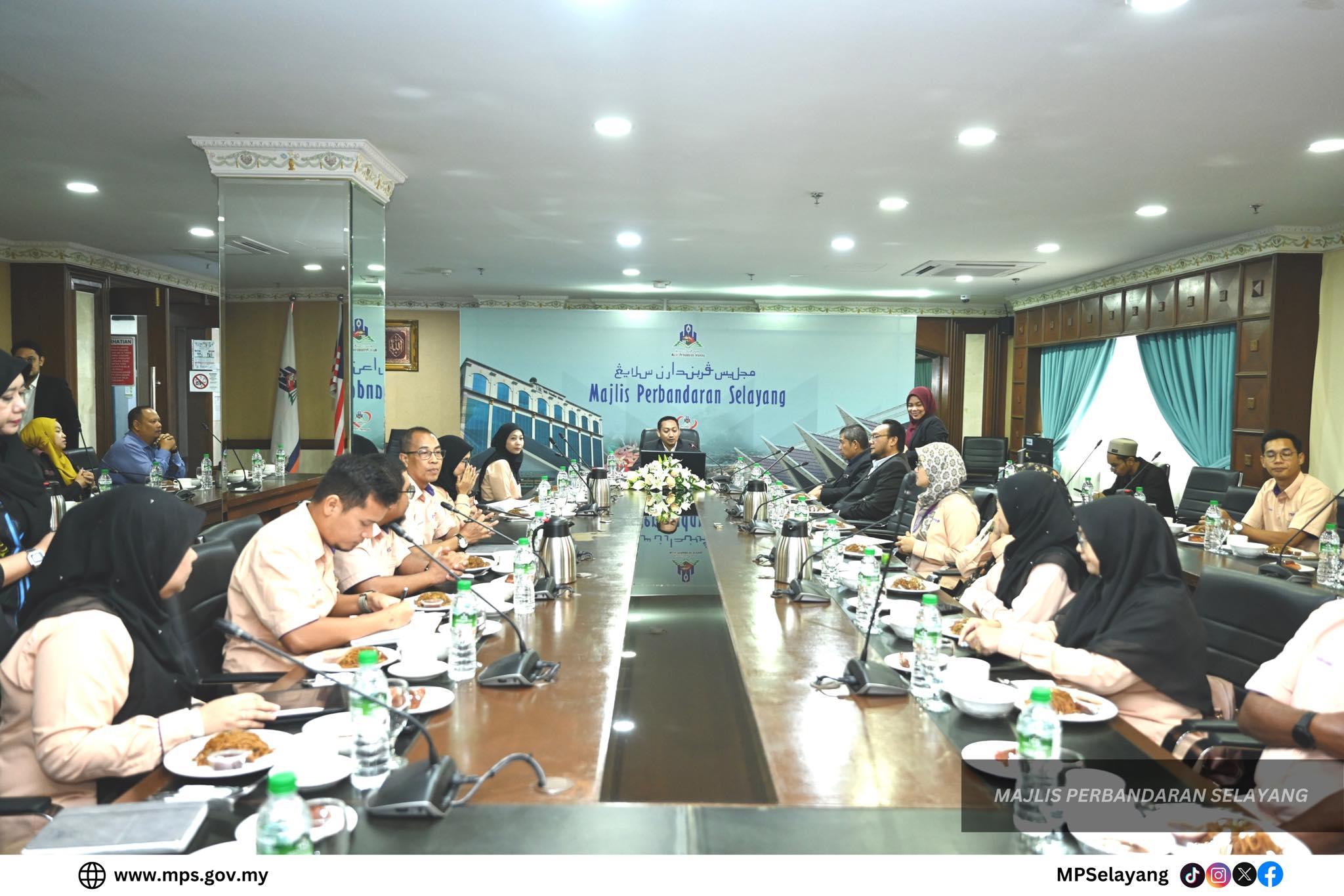 LAWATAN PENANDA ARAS MAJLIS PERBANDARAN HULU SELANGOR KE MAJLIS PERBANDARAN SELAYANG