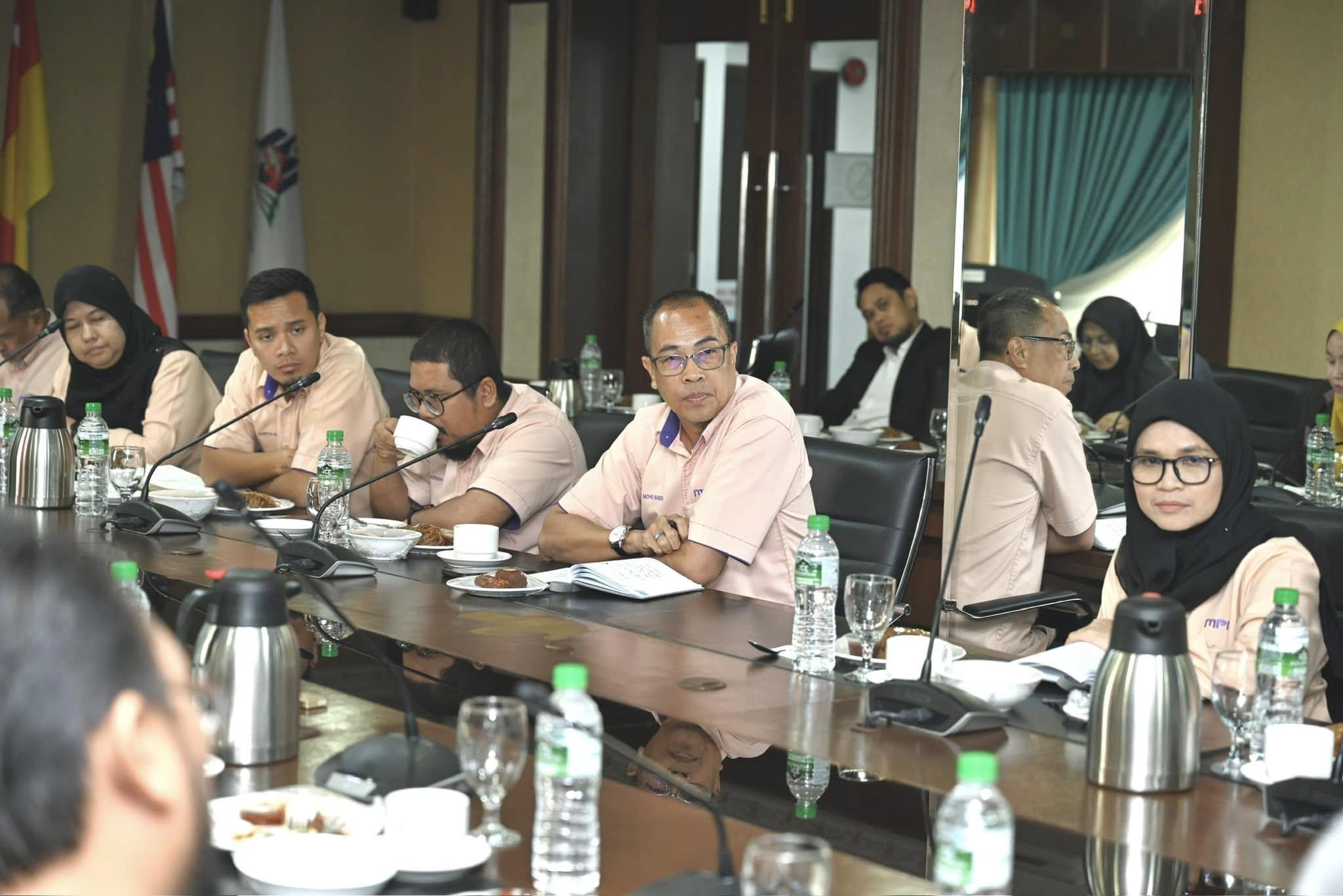 LAWATAN PENANDA ARAS MAJLIS PERBANDARAN HULU SELANGOR KE MAJLIS PERBANDARAN SELAYANG