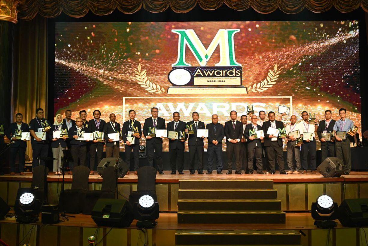 MPS TERIMA ANUGERAH MSOSH GOLD CLASS 2 AWARD WINNER 2024