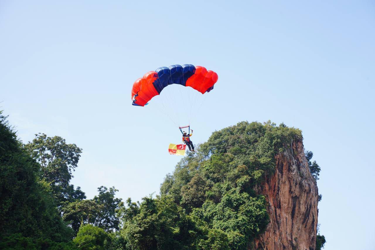 DYMM SULTAN SELANGOR ISYTIHAR GOMBAK-HULU LANGAT GEOPARK KEBANGSAAN PERTAMA SELANGOR