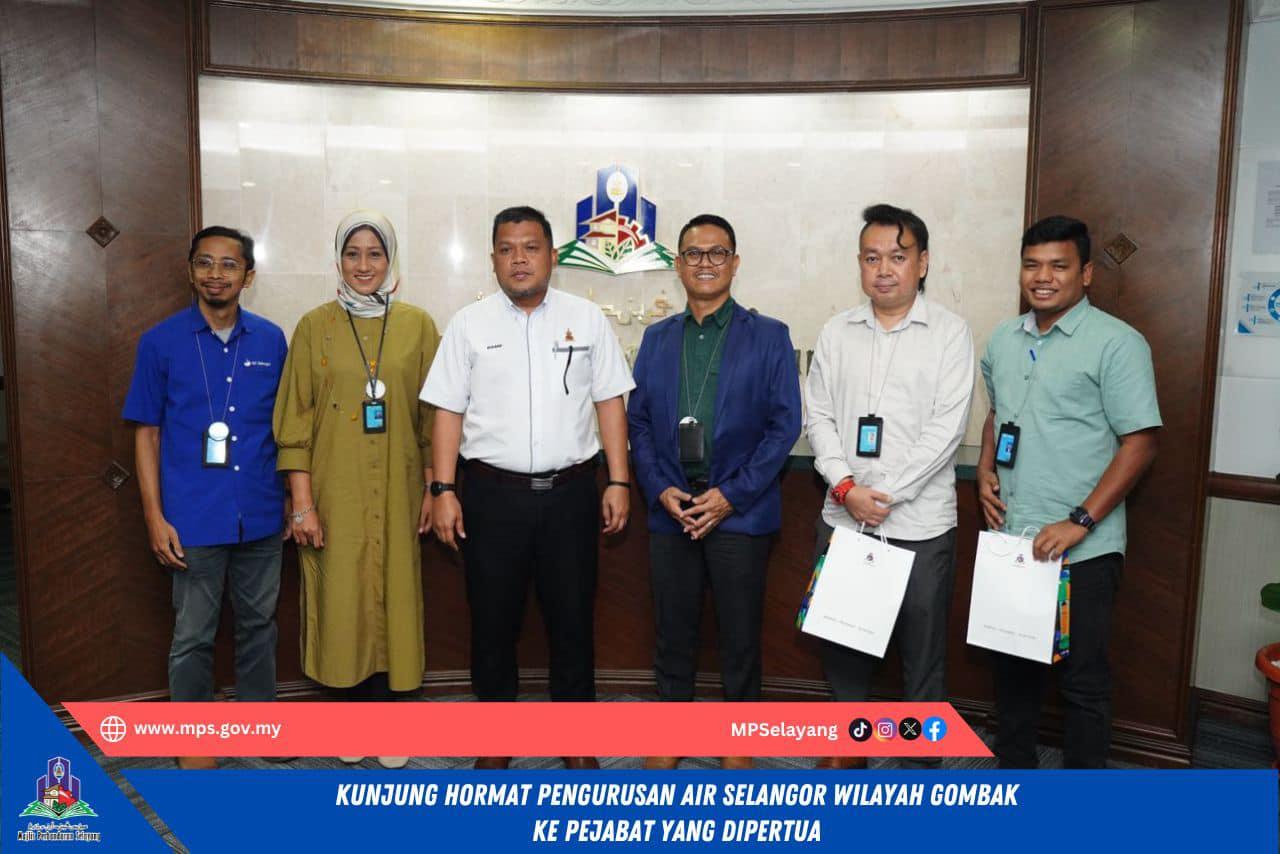 KUNJUNG HORMAT PENGURUSAN AIR SELANGOR WILAYAH GOMBAK KE PEJABAT YANG DIPERTUA