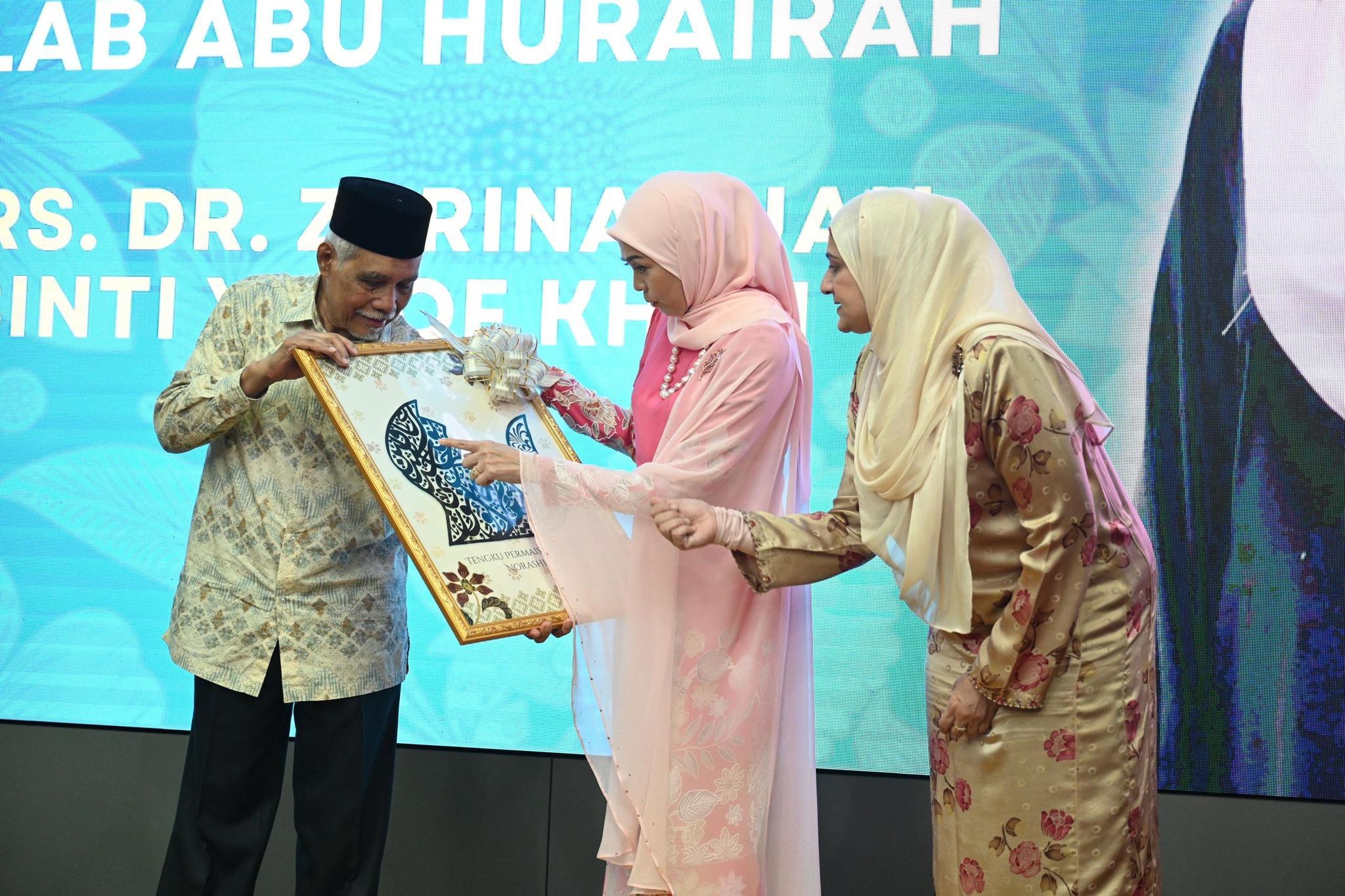 PERBINCANGAN MEJA MENGENAI KESEDARAN, PENGURUSAN DAN KEMAMPANAN HAIWAN