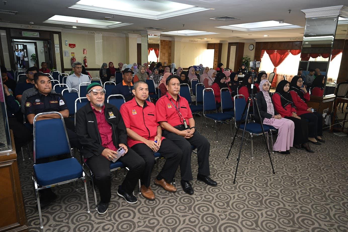 PROGRAM CERAMAH MOTIVASI 