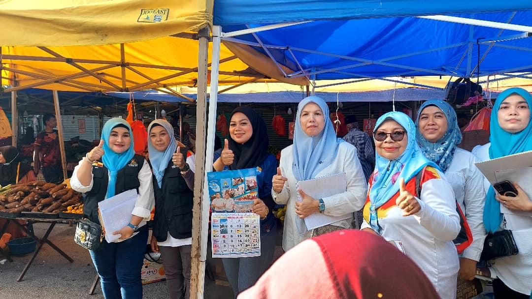 Program Ahli Majlis @ JKP Zon - Tuan Haji Mazlan dan Puan Ruhanah