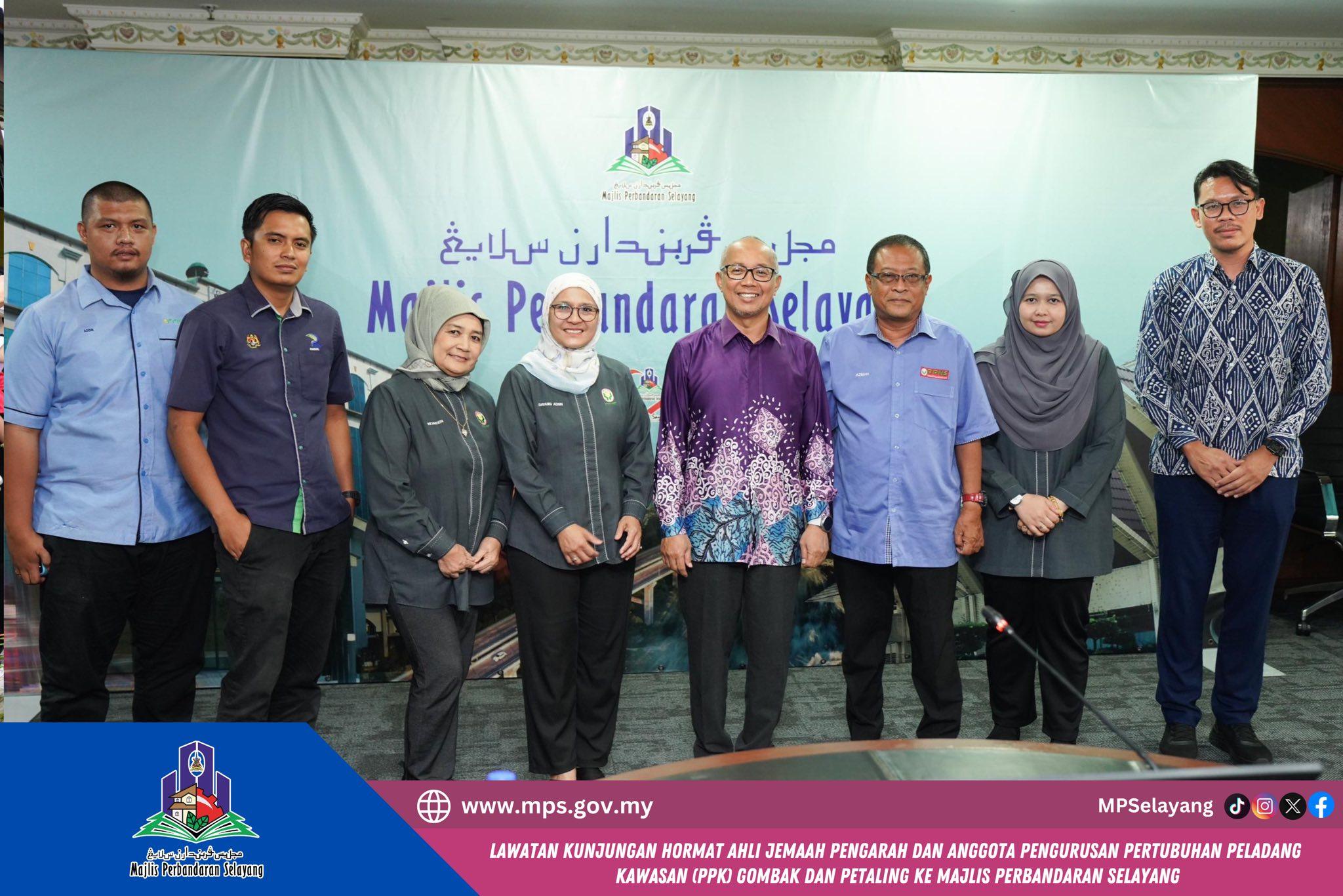 KUNJUNG HORMAT AHLI JEMAAH PENGARAH DAN ANGGOTA PENGURUSAN  PERTUBUHAN PELADANG KAWASAN (PPK) GOMBAK DAN PETALING