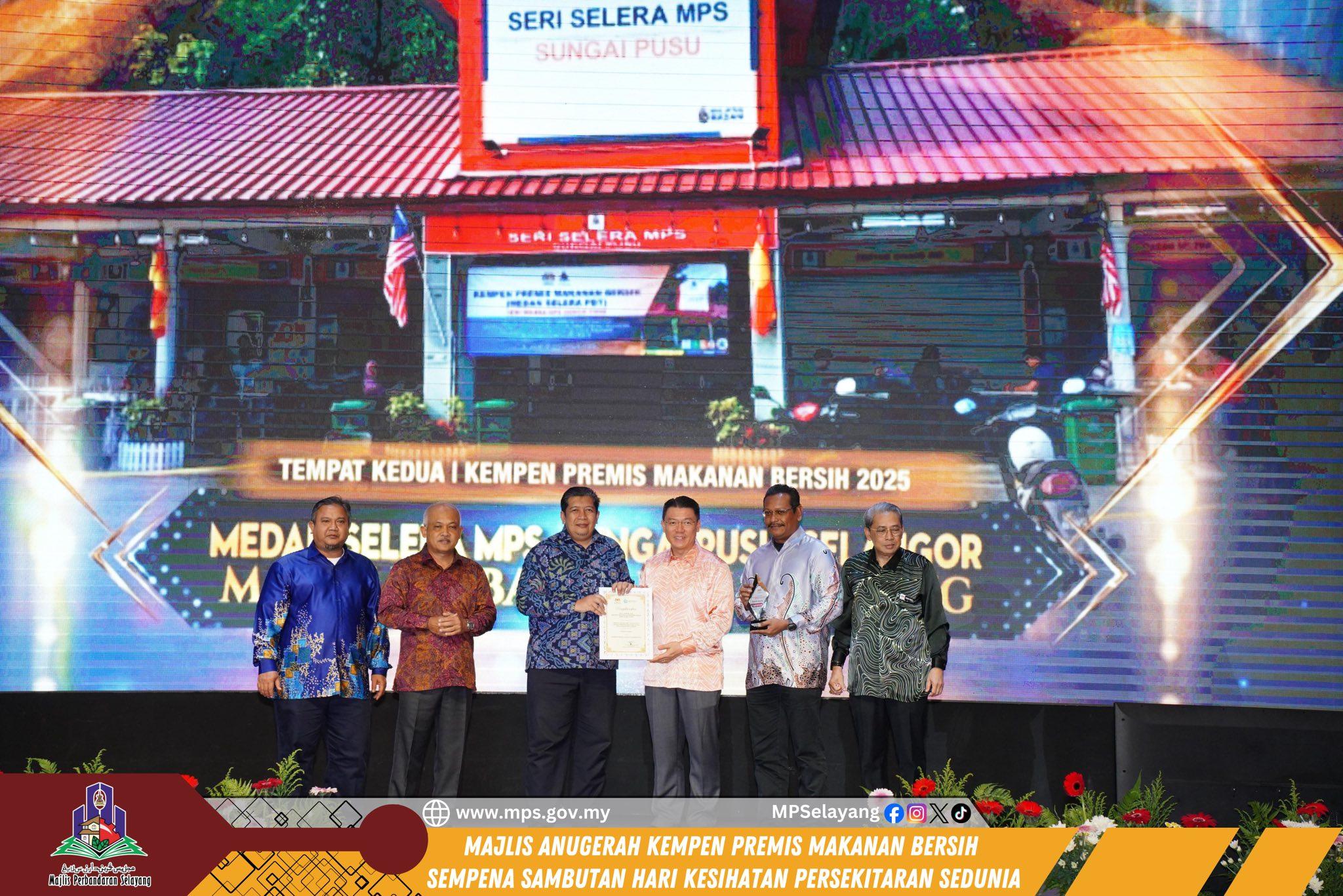 MAJLIS ANUGERAH KEMPEN PREMIS MAKANAN BERSIH