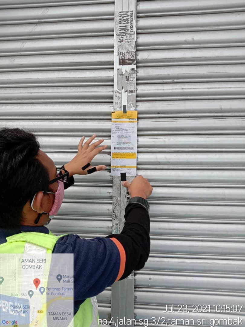 Kesalahan Membuang Sampah