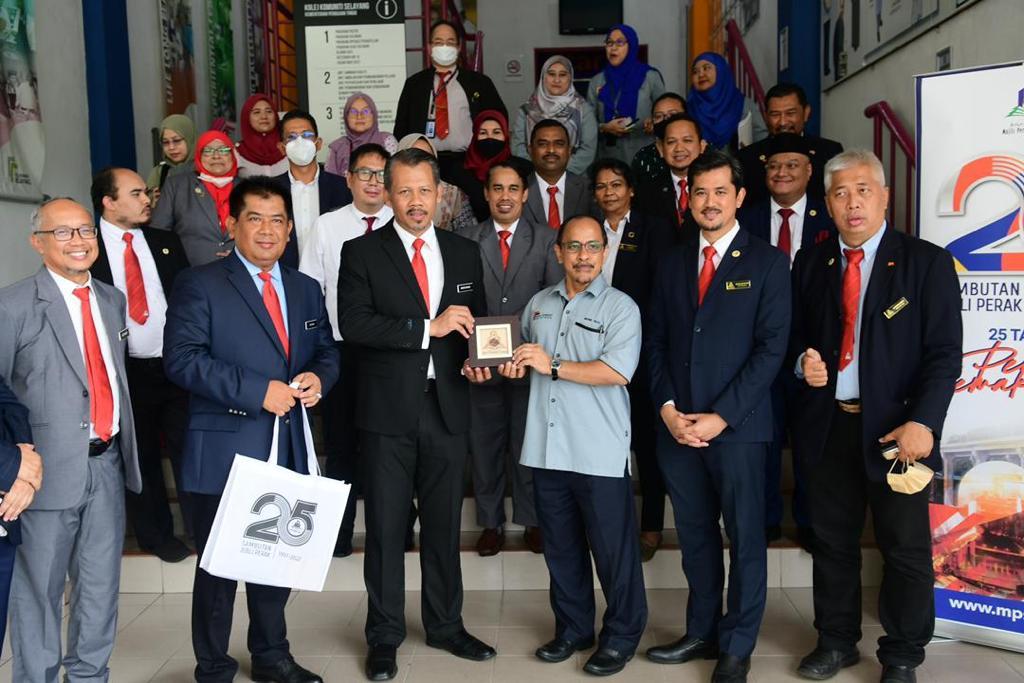 Lawatan Ke Kampus Kolej Komuniti Selayang (KKSY)