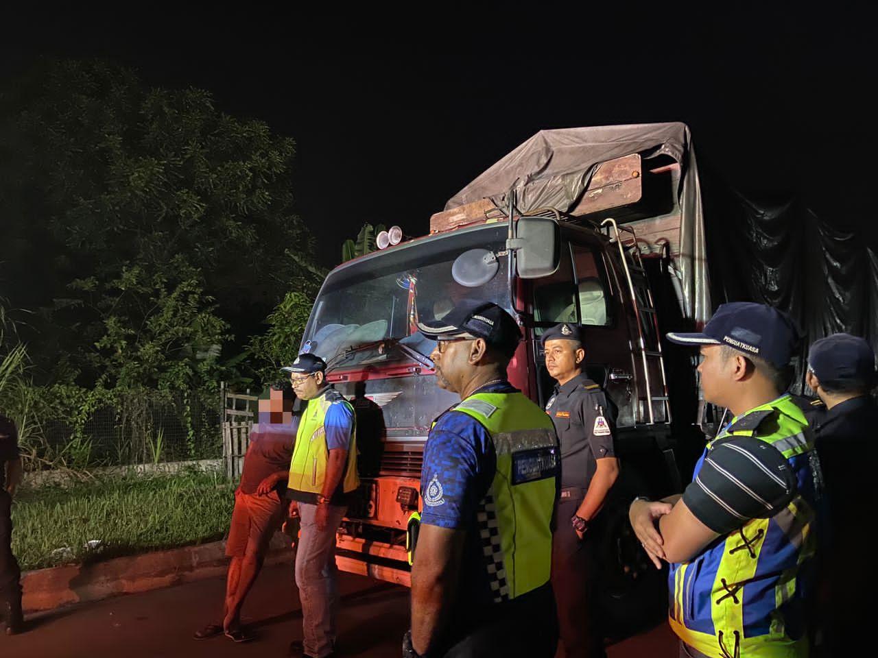 Operasi Sitaan Kenderaan Berat