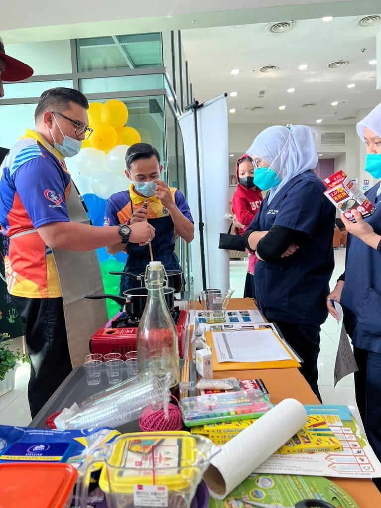 Program Kitar Semula E-Waste & Pengumpulan Minyak Masak Terpakai