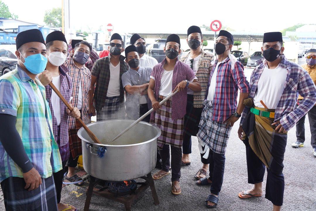 Program Memasak Bubur Lambuk dan Dodol