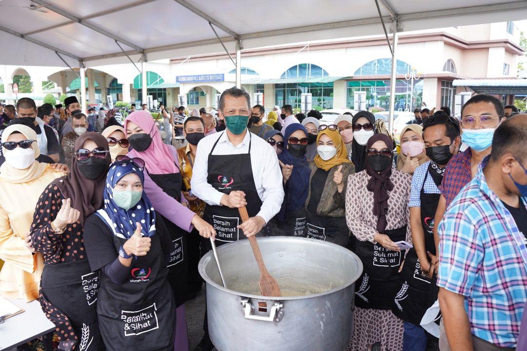 Program Memasak Bubur Lambuk dan Dodol