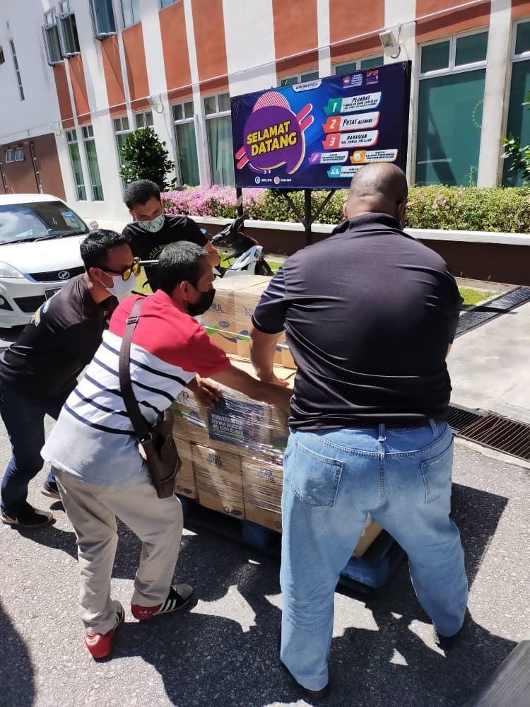 Program Penghantaran Bantuan Mahasiswa Selangor Sempena Pakej Kita Selangor 2.0 2