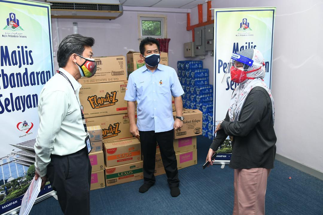 Sumbangan Bagi Program Bantuan Covid-19 Selayangku Sayang MPS 4