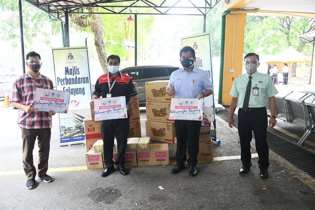 Sumbangan Bagi Program Bantuan Covid-19 Selayangku Sayang MPS 4