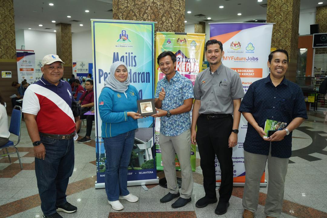 Mini Karnival Jom Kerja