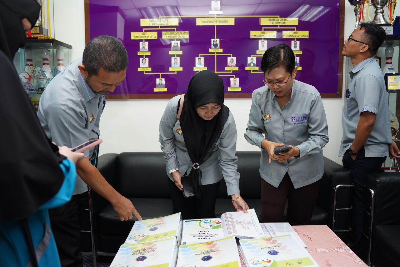 Lawatan Penanda Aras Jawatankuasa Induk Ekosistem Kondusif Sektor Awam (EKSA) Universiti Tun Hussein Onn Malaysia (UTHM)