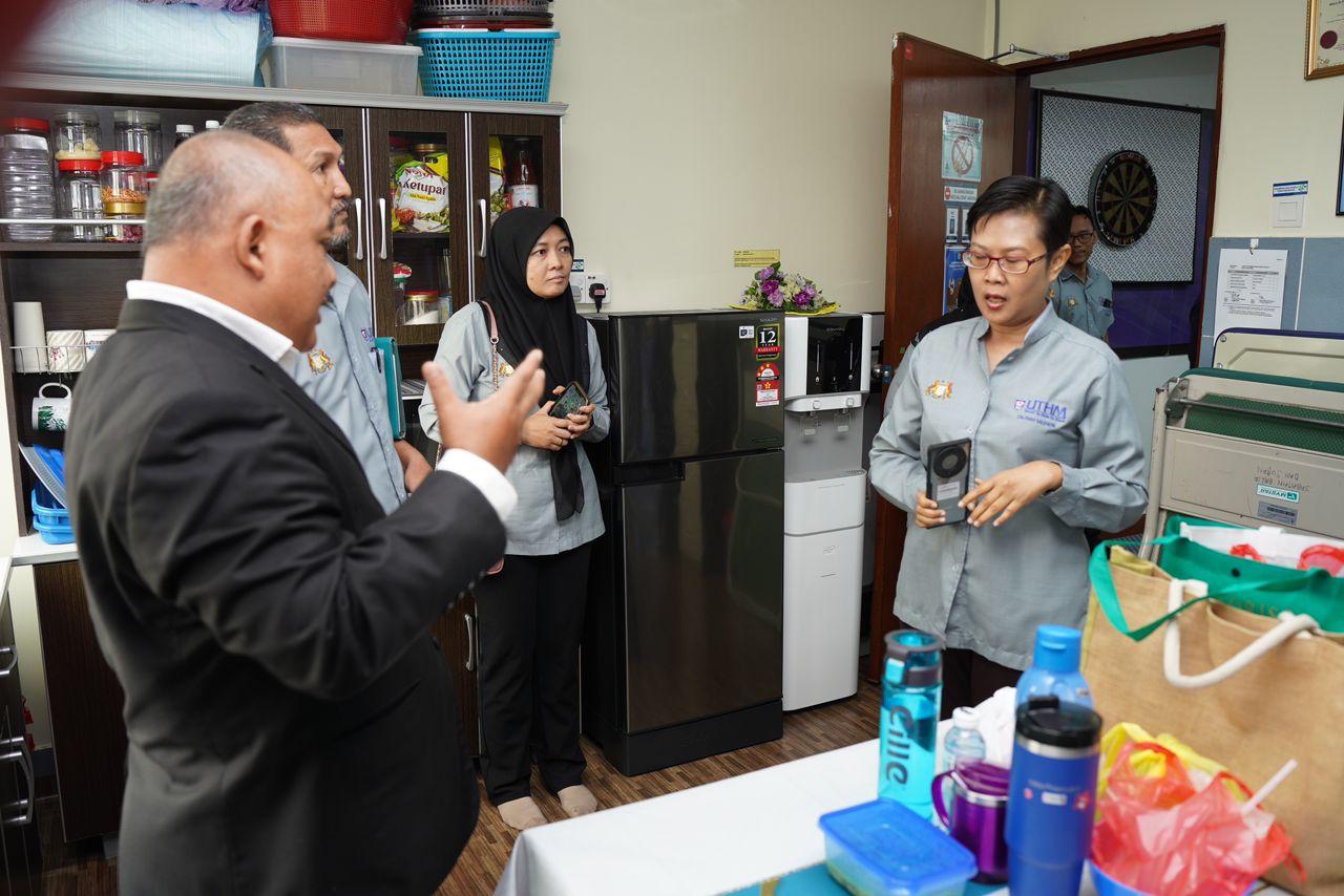 Lawatan Penanda Aras Jawatankuasa Induk Ekosistem Kondusif Sektor Awam (EKSA) Universiti Tun Hussein Onn Malaysia (UTHM)