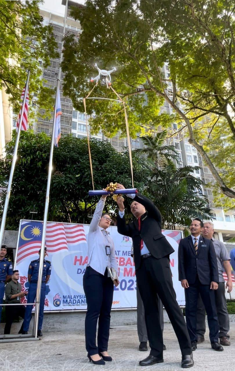 Kempen Kibar Jalur Gemilang