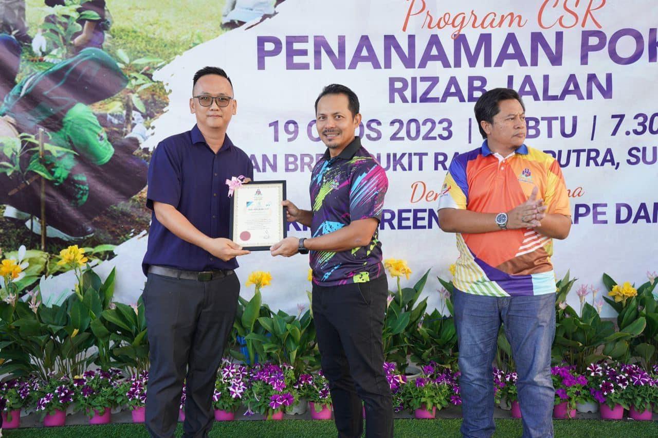 Program CSR Penanaman Pokok Rizab Jalan Dengan Kerjasama Daikin Malaysia, I-Green Landscape Dan Pro T